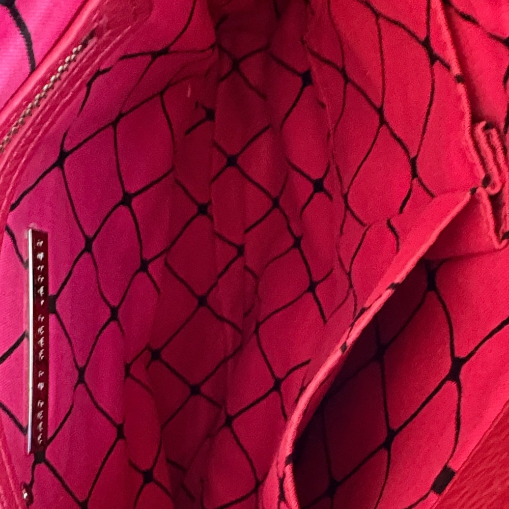 Marc By Marc Jacobs Deep Fuschia Pebbled Leather Crossbody - Picture 10 of 16